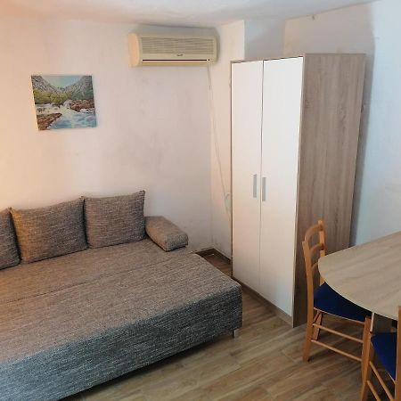 Apartman Milica Golubic  المظهر الخارجي الصورة